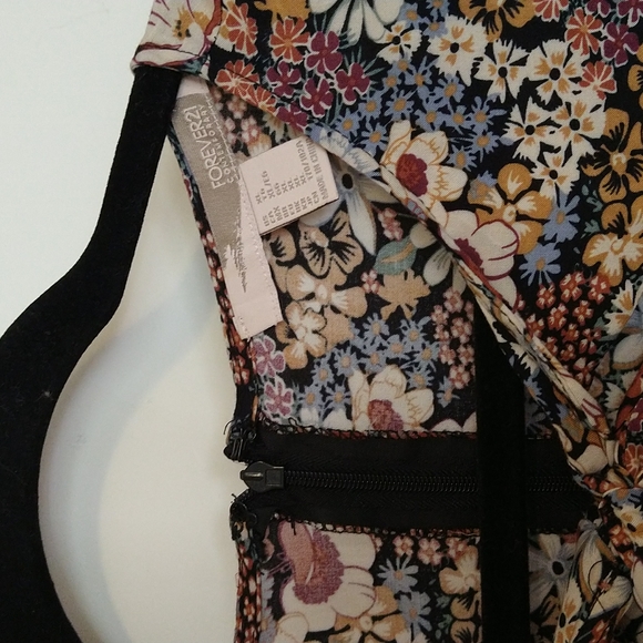 Forever 21 blouse - Picture 4 of 6